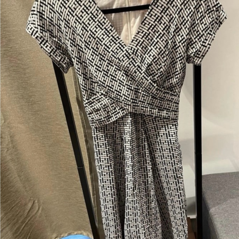 Gal Meets Glam Black and White Pleated Wrap Midi Dress